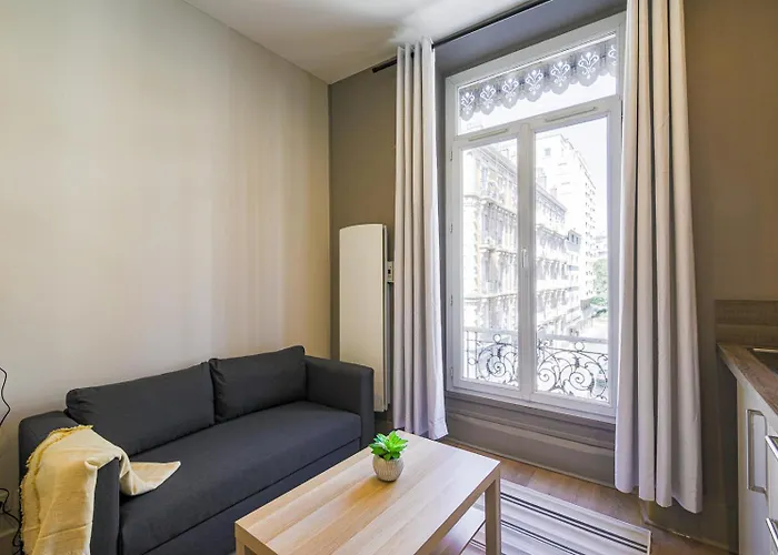 T2 Cosy, Calme, Coeur De דירה גרנובל