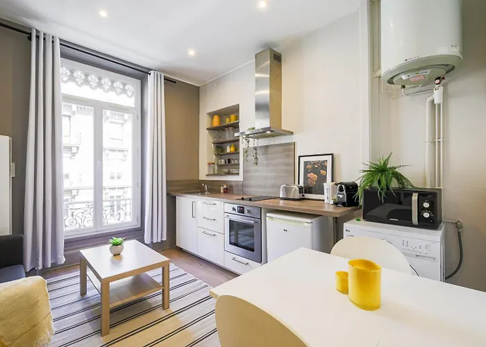 T2 Cosy, Calme, Coeur De דירה גרנובל